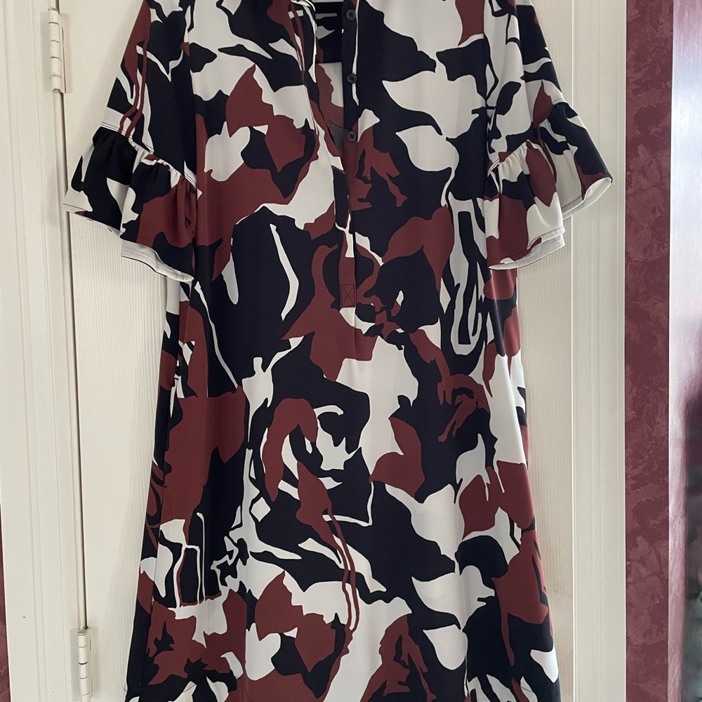 Chico's Black and Brown Abstract Short Ruffled Sleeve Dress